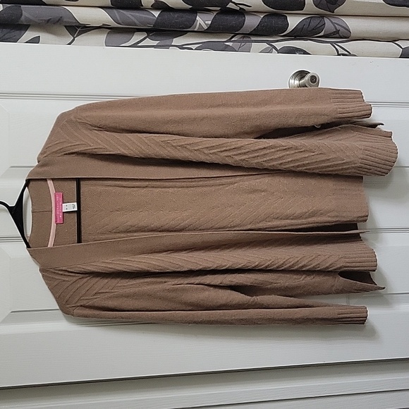 Isaac Mizrahi Sweaters - Isaac Mizrahi Live! 100% Thick Cashmere Tan Cable Knit Chevron Cardigan